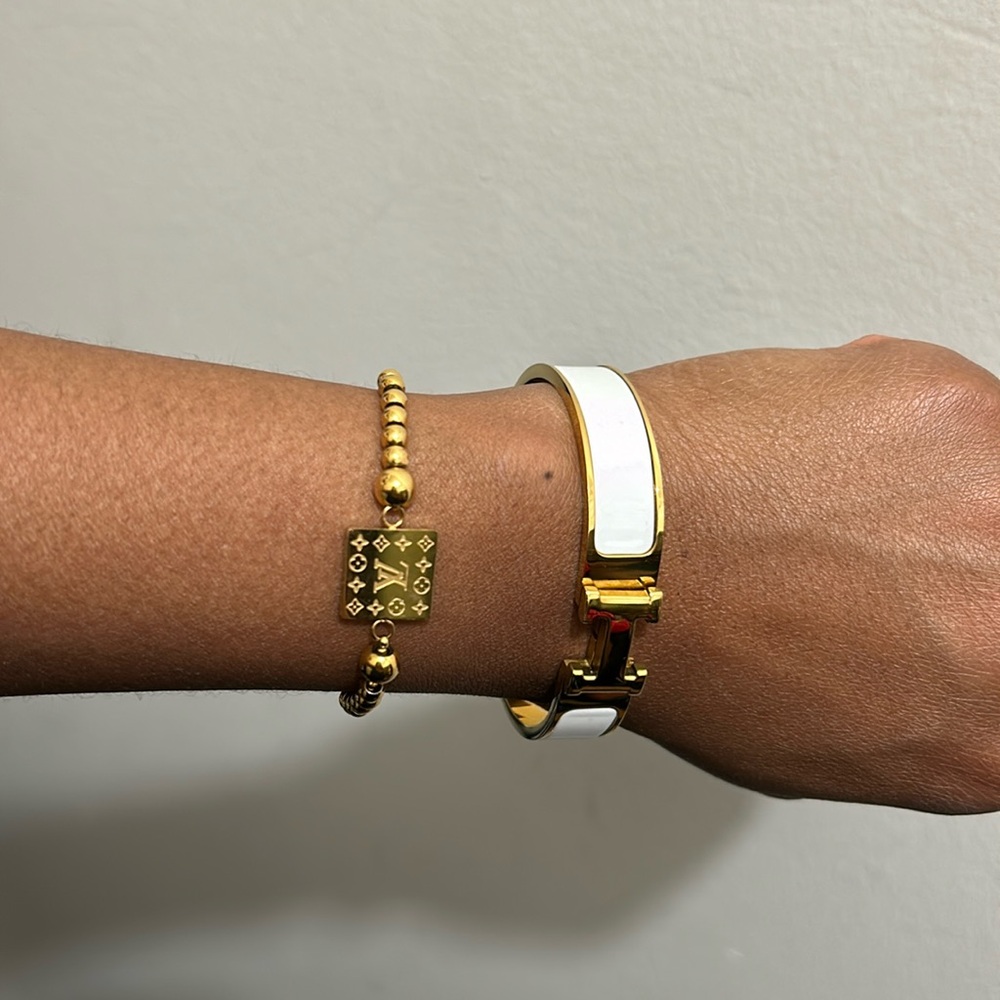 LV bracelet